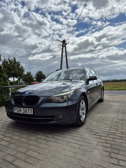 BMW 5 E61 2.0 lift 520d m47 manual doinwestowane bdb stan duża navi pl  tempomat
