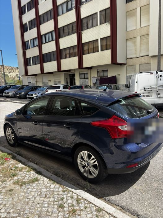 Ford Focus 1.6 TDCi Trend 115cv | 2011 | Diesel | 5 Portas foto 5