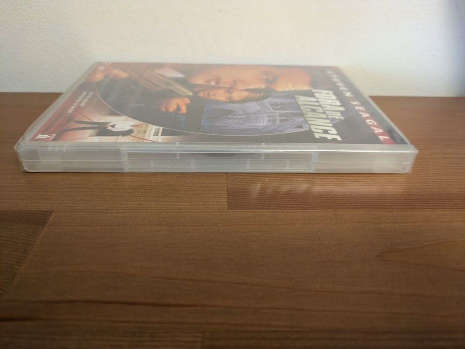 DVD NOVO e SELADO - " Fora de Alcance " (2004)