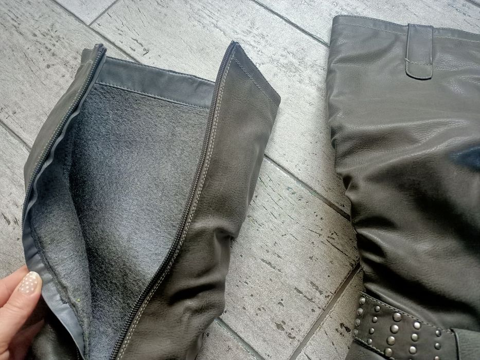 Buty, kozaki lekko ocieplane, rozm.40