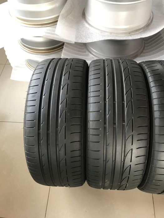 255/35/19 225/40/19 Bridgestone S001 RFT літня резина автошини колеса