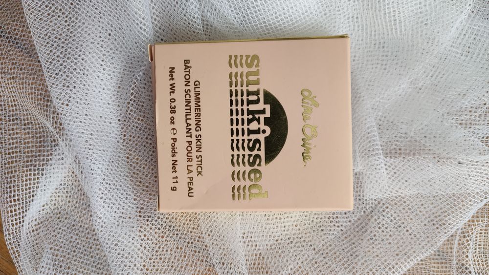 Хайлайтер новый в стике Lime Crime Sunkissed Skin Glimmering Stick
