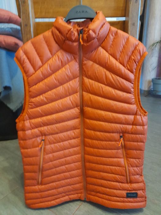 Жилетка на пуху Decathlon Quechua Forclaz  пуховик