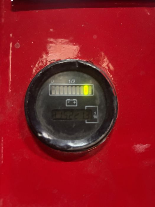 stacker LINDE L14