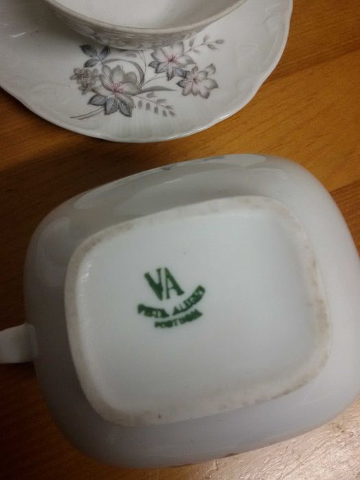 Vista Alegre Tea Set64752381104257126