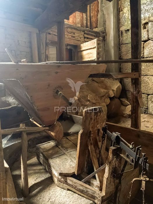 Fantástico T4 Renovado  em Resende
