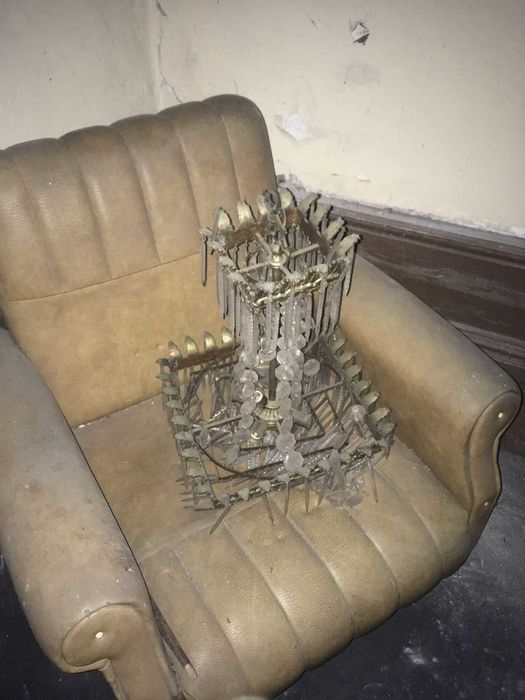 Candeeiro de sala tipo lustre antigo