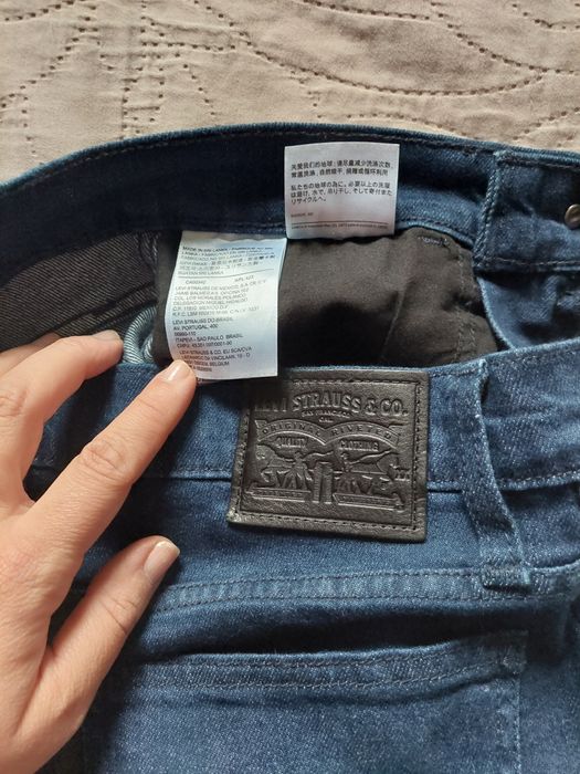 Spodnie jeansowe Levis