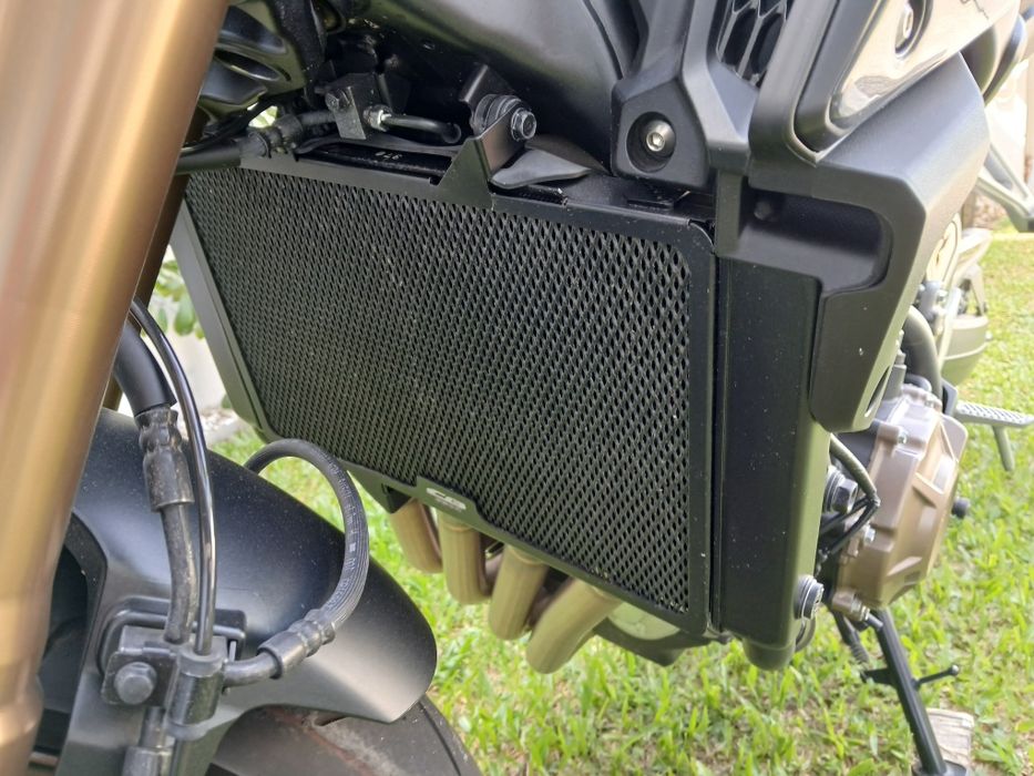 Honda CB650R 95 Cv (70 Kw) Full Extras