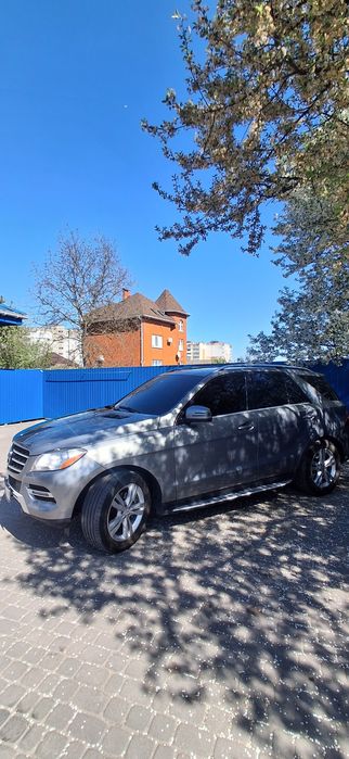 Mercedes Benz ML350