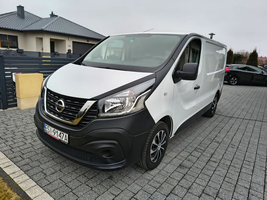 Nissan NW300