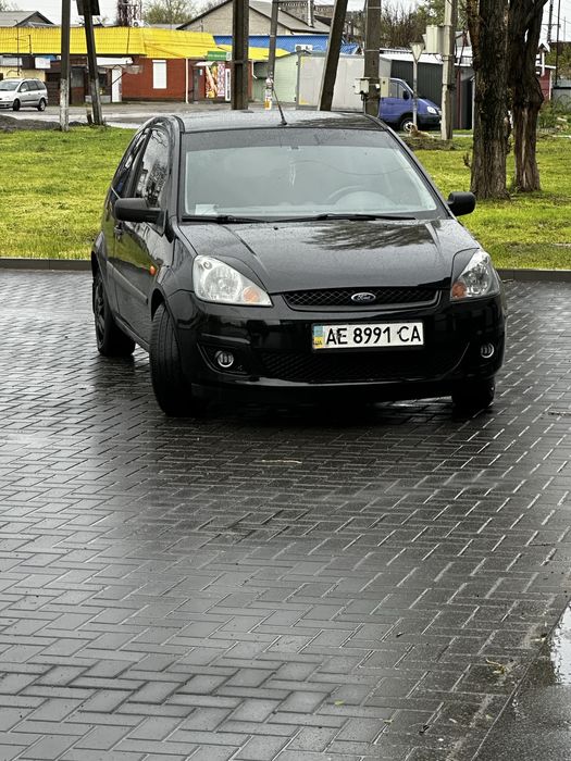 Продам Ford Fiesta