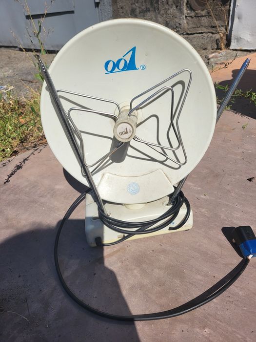 Антена для телевізора кімнатна