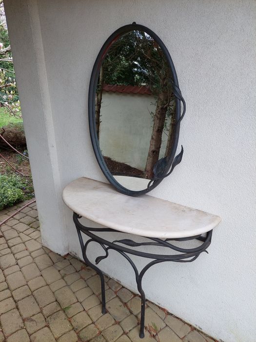 Metaloplastyka  lustro stolik  marmur  żelazo kute