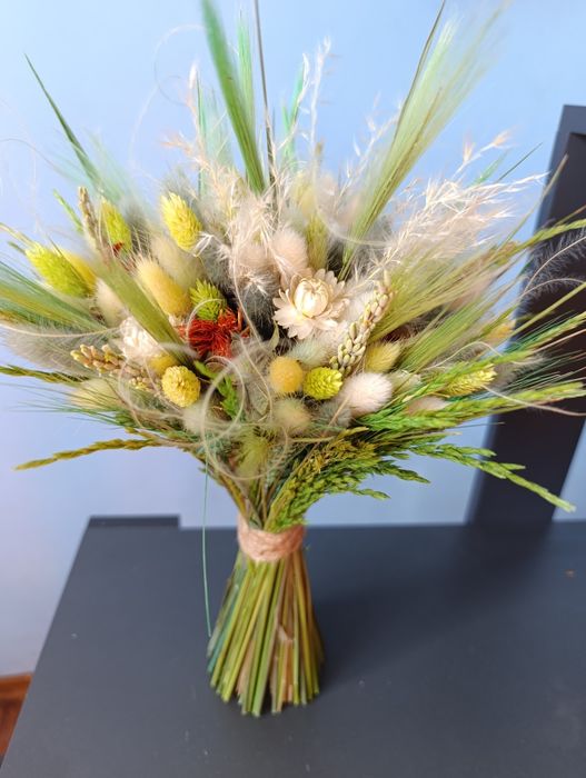 Букети  із сухоцвітів  та стабілізованих рослин