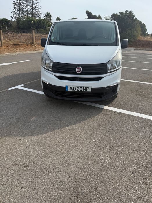 Carrinha Fiat talento