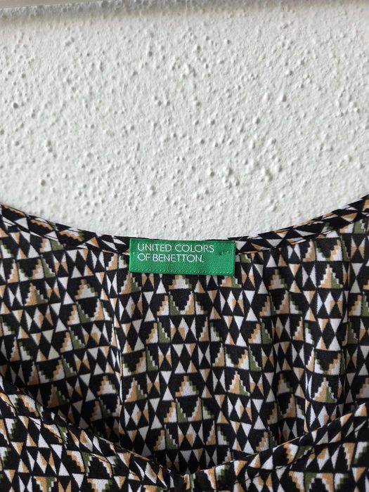 Top de alças com padrão Benetton, tamanho S