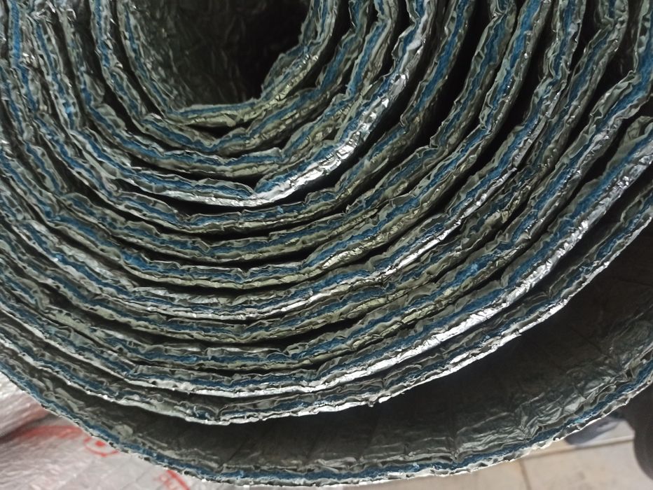 Folia mata termoizolacyjna aluthermo