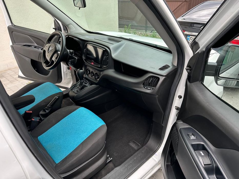 Dodge Promaster City (Fiat doblo)2015 года.