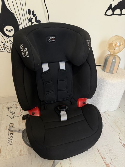 Автокрісло Britax Romer Evolva