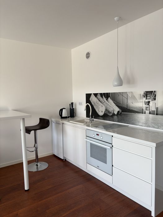 Nowoczesne 2 pokoje 41m2 z balkonem umeblowane