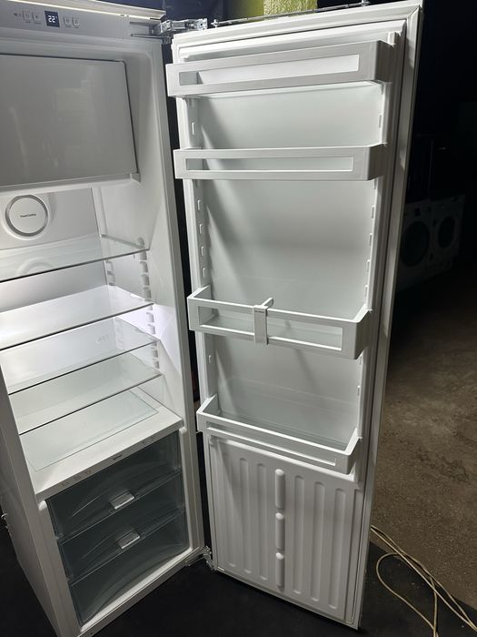 Вбудований холодильник Liebherr /284 л /BioFresh/A+++/PowerCooling