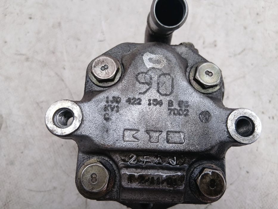 Bomba de direção SEAT Leon (1M1)