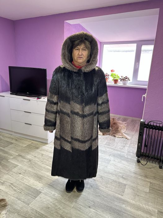 Шуба натуральна з нутрііі