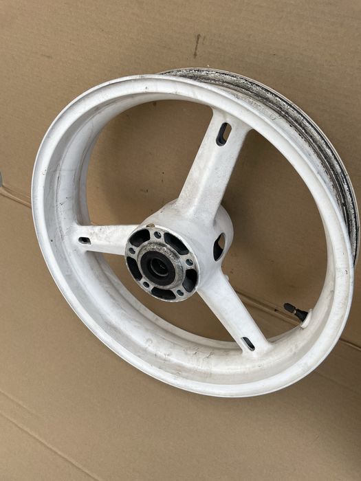 Felgi koła komplet suzuki gsxr k1 k2 k3 600