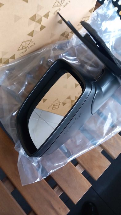 Retrovisor com expelho esquerdo polo