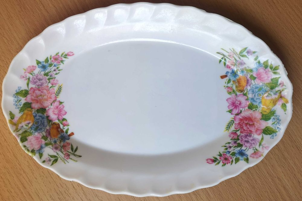 Półmisek z tworzywa sztucznego