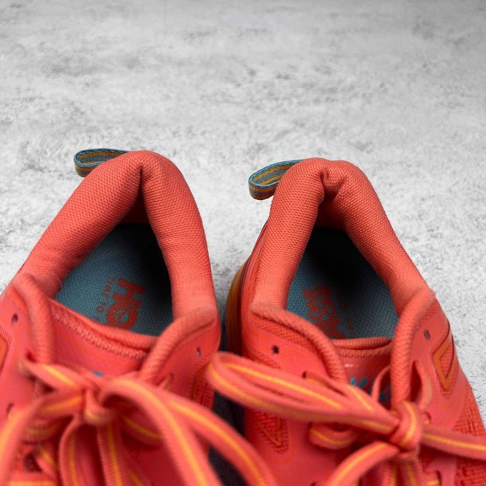 Кросівки HOKA BONDI 7 1110519 розмір 39 1/3 оригінал