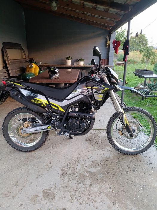 Мотоцикл LIFAN KPX-250