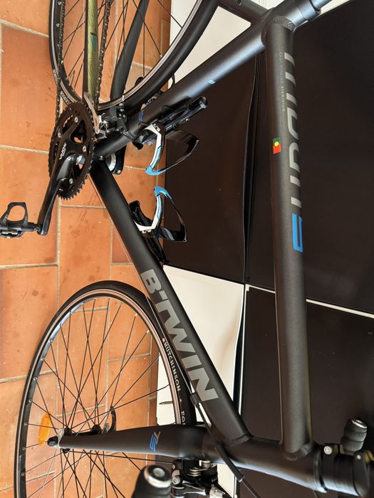B’TWIN Triban 5 L – Shimano Sora 3x9  - Bicicleta Estrada
