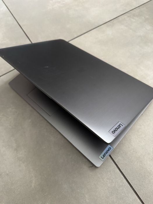 Laptop Lenovo IdeaPad 3 15ITL6 – idealny stan + oryginalna ładowarka + pokrowiec GRATIS