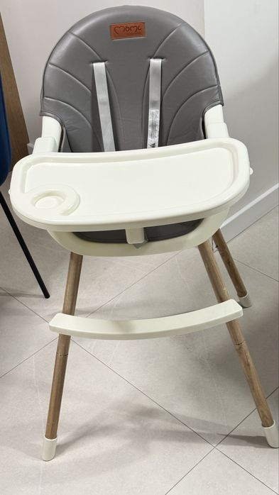 Продам дитячий стілець для годування.