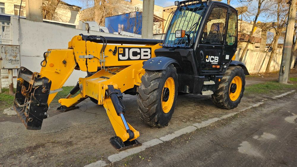 Продам навантажувач телескопічний  JCB 540-140 2018 року