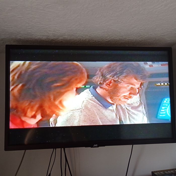 nagrywarka Silva Schneider DVR 4959 HDMI, będąca zestawem combo DVD i magnetowidu VHS