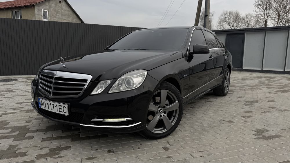 Mercedes-Benz E-Class W212