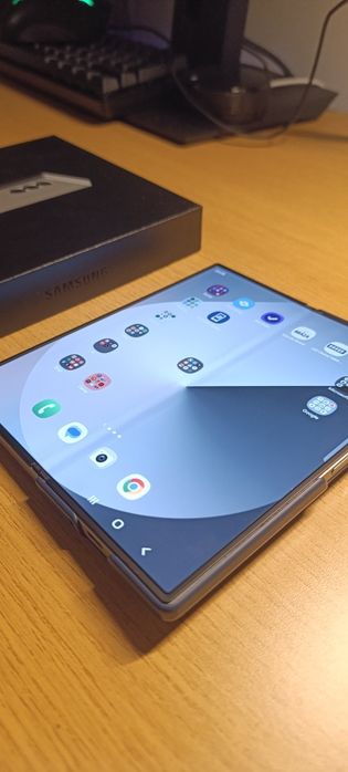 Samsung Z Fold 6 - Bateria 95% e Garantia