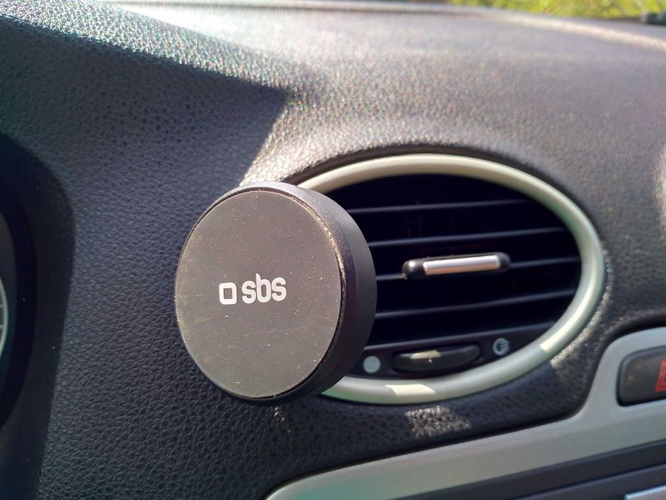 Suportes magneticos telemóveis / smartphones