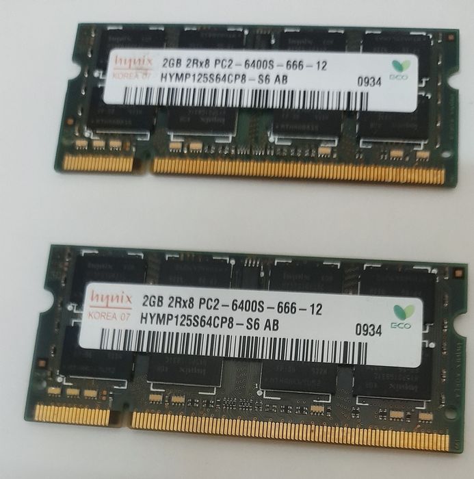 2 Memórias para portátil DDR2 2GB 2RX8 PC2-6400s-666-12 SODIMM 1.8V