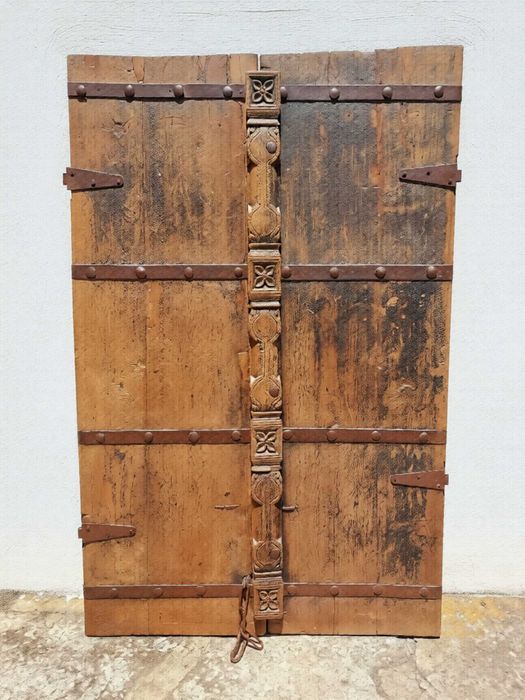 Portas Indianas antigas em madeira Teca