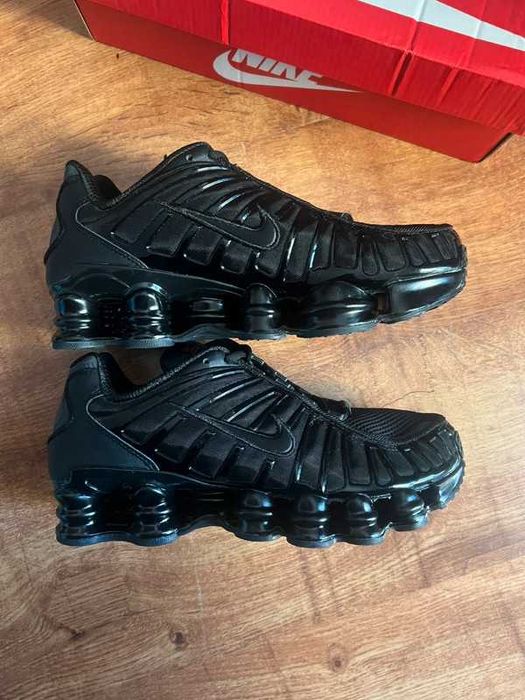 Nike Shox TL Czarny r.39