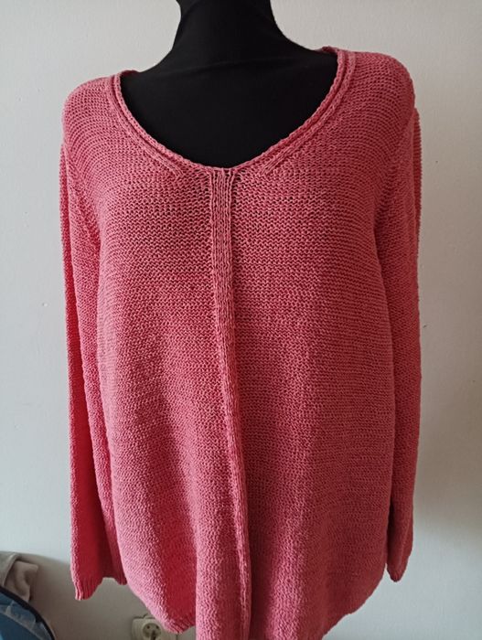 Piękny sweterek rozmiar 46