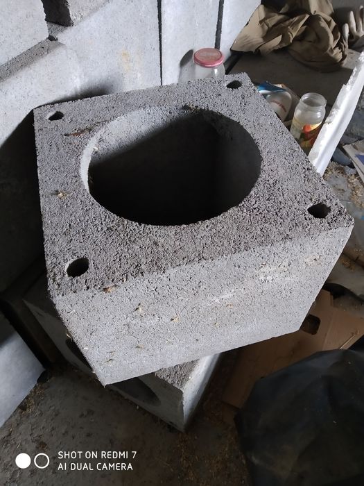 Schiedel Rondo Plus Pustak Kominowy Keramzytowy na Przewody Ceramiczne