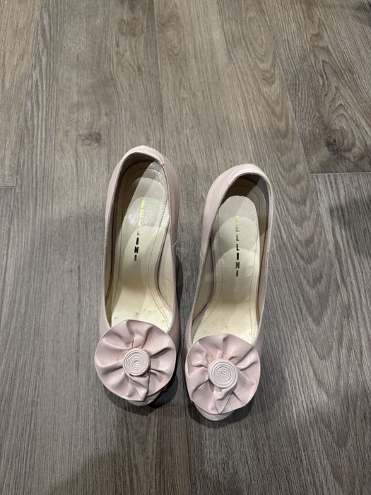 Продам красивые каблуки