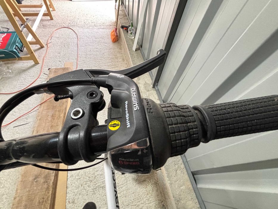 2 FOLDABLE BICYCLES, new, used only once64284672941825122