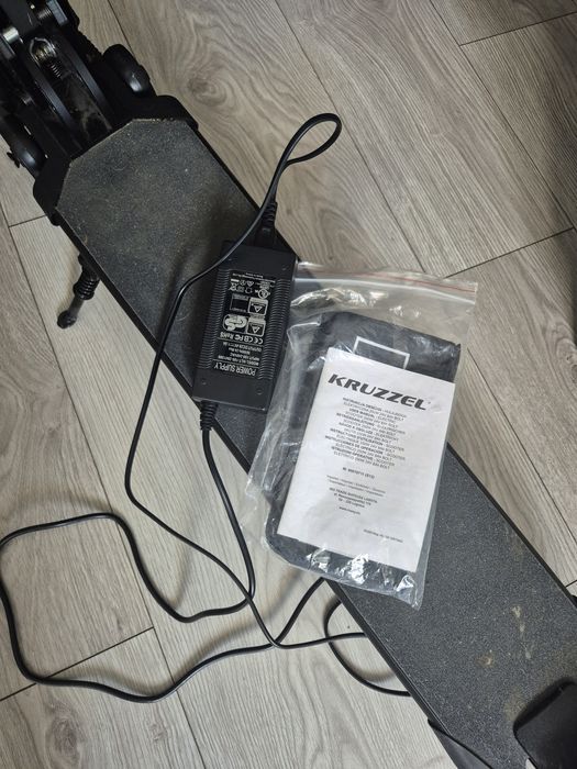 Hulajnoga Elektryczna Kruzzel Bolt