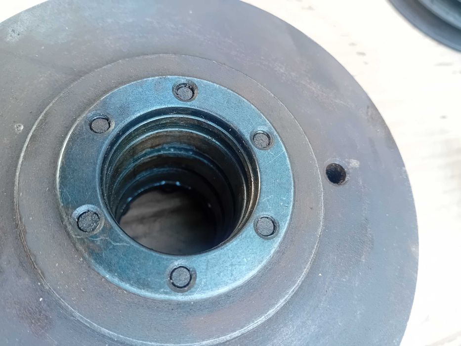 Polia diâmetro externo de 149mm ,4 canais,  furo 38mm